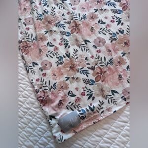 Copper Pearl Multi-Use Cover- in “Autumn”